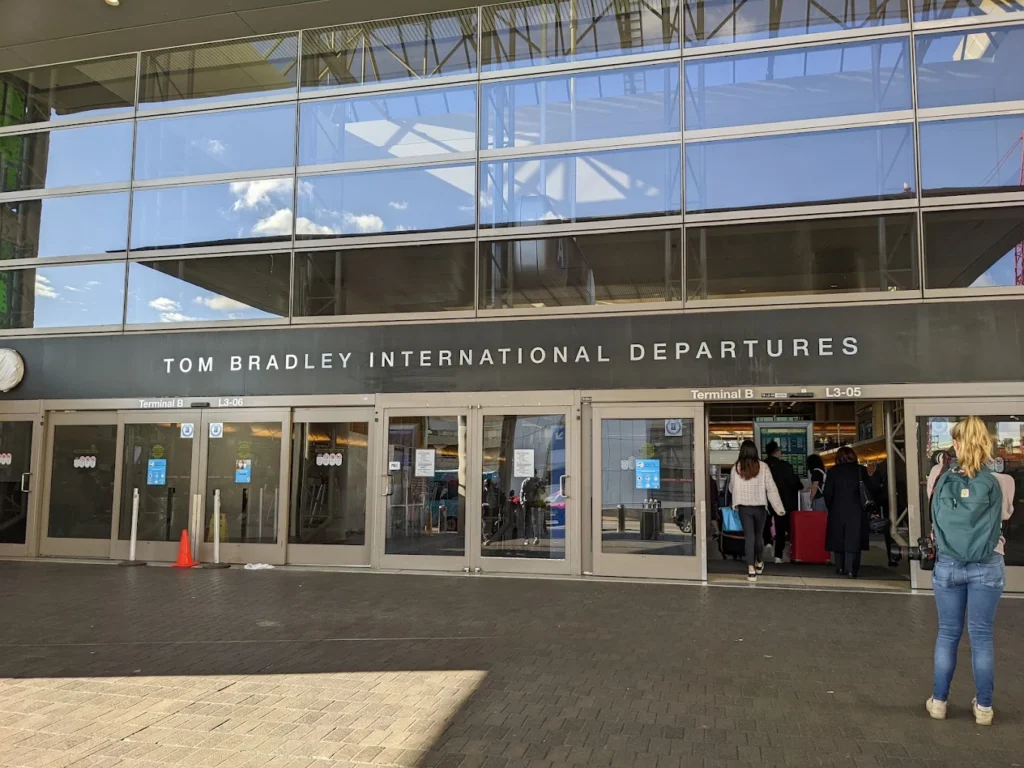 Los Angeles International Airport, Los Angeles International Airport hotels, Los Angeles International Airport terminal, Los Angeles International Airport restaurants, Los Angeles International Airport security wait times, Los Angeles International Airport arrivals​, Los Angeles International Airport map