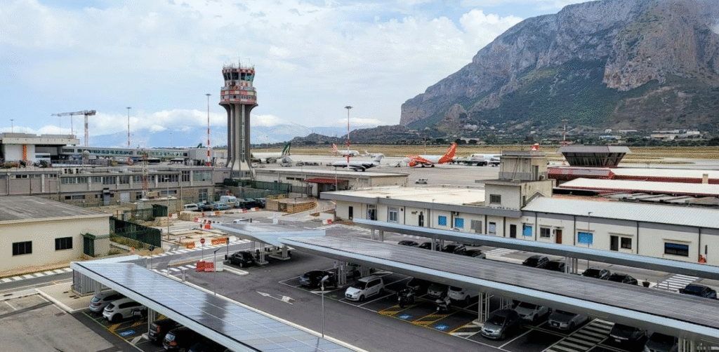 SAS Airlines Copenhagen Airport Terminal